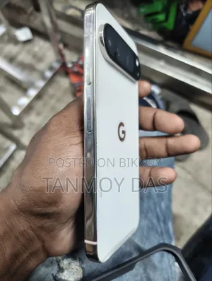গুগল পিক্সেল ১০ প্রো এক্সএল ২৫৬ জিবি গোল্ড