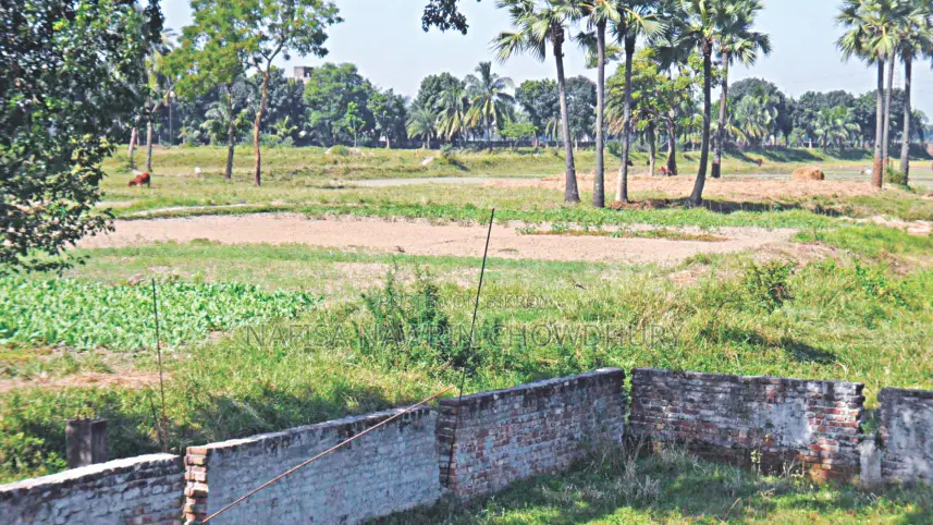Urgent Sale: 8.25 Decimal High Land in Tongi, Gazipur