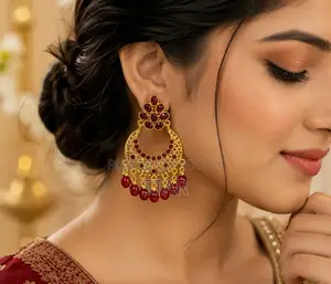 প্রিমিয়াম গোল্ডেন চাঁদবালি কানের দুল