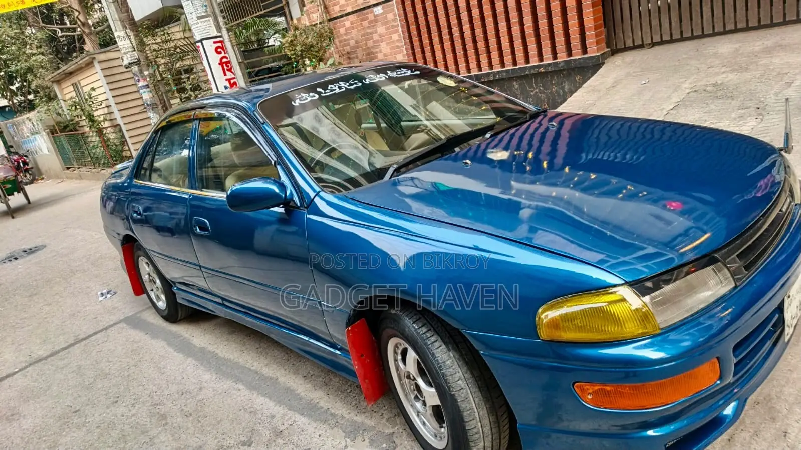 Toyota Carina 1.5 Front Wheel Drive Sedan 1996 Blue