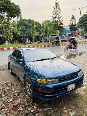 Toyota Carina 1.5 Front Wheel Drive Sedan 1996 Blue