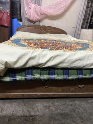 Semi Double Bed Teak Wood (5ft by 7ft)