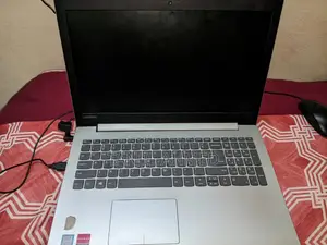 Laptop Lenovo IdeaPad 320 4GB Intel Core I7 HDD+SSD 1T