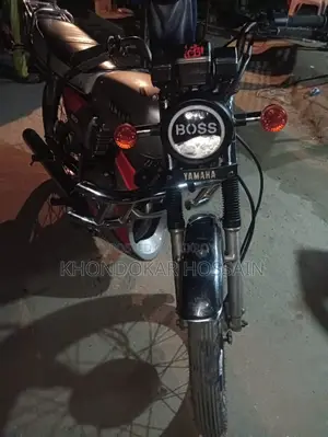 Yamaha 1983 White