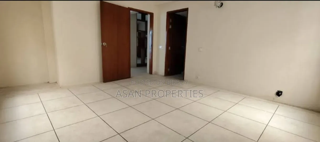 ধানমন্ডিতে ৪ বেডরুমের অ্যাপার্টমেন্ট বিক্রির জন্য