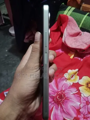Symphony MAX 10 32 GB Silver