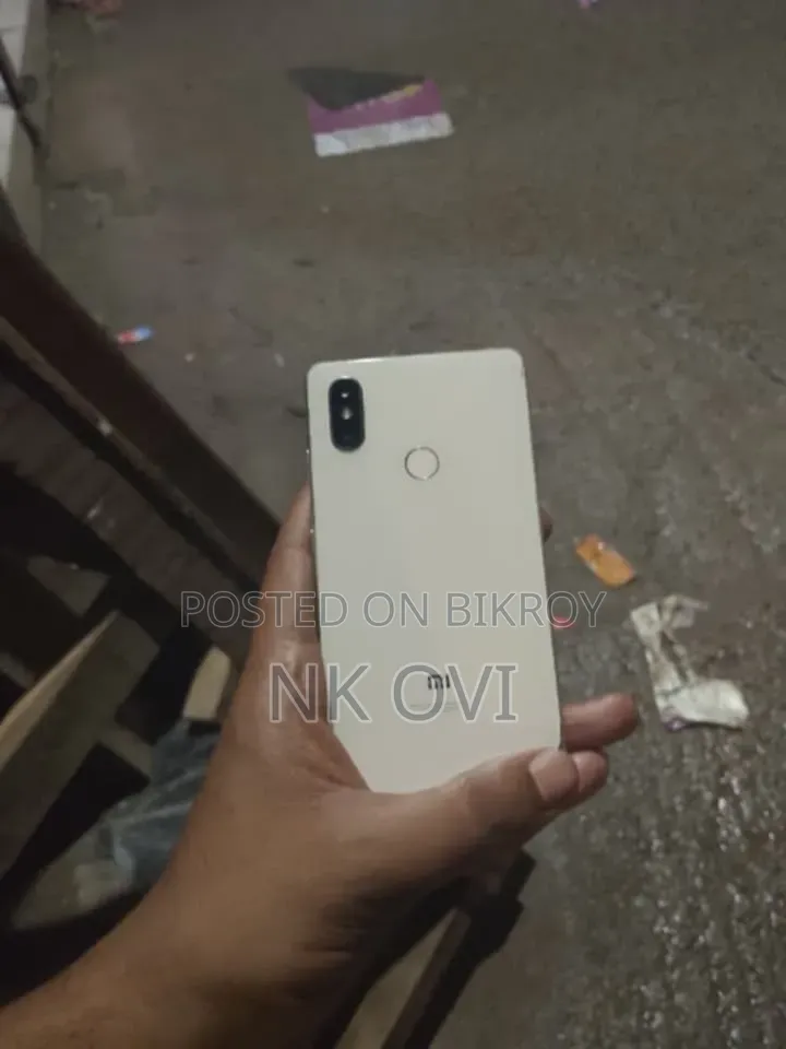 Xiaomi Mi 8 SE 128 GB Rose Gold