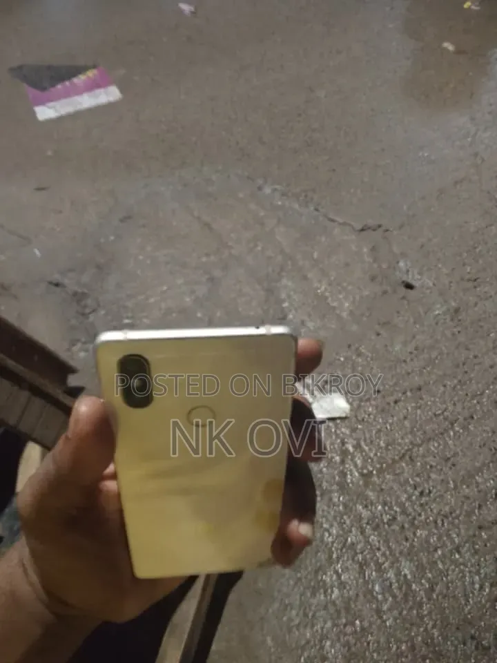 Xiaomi Mi 8 SE 128 GB Rose Gold