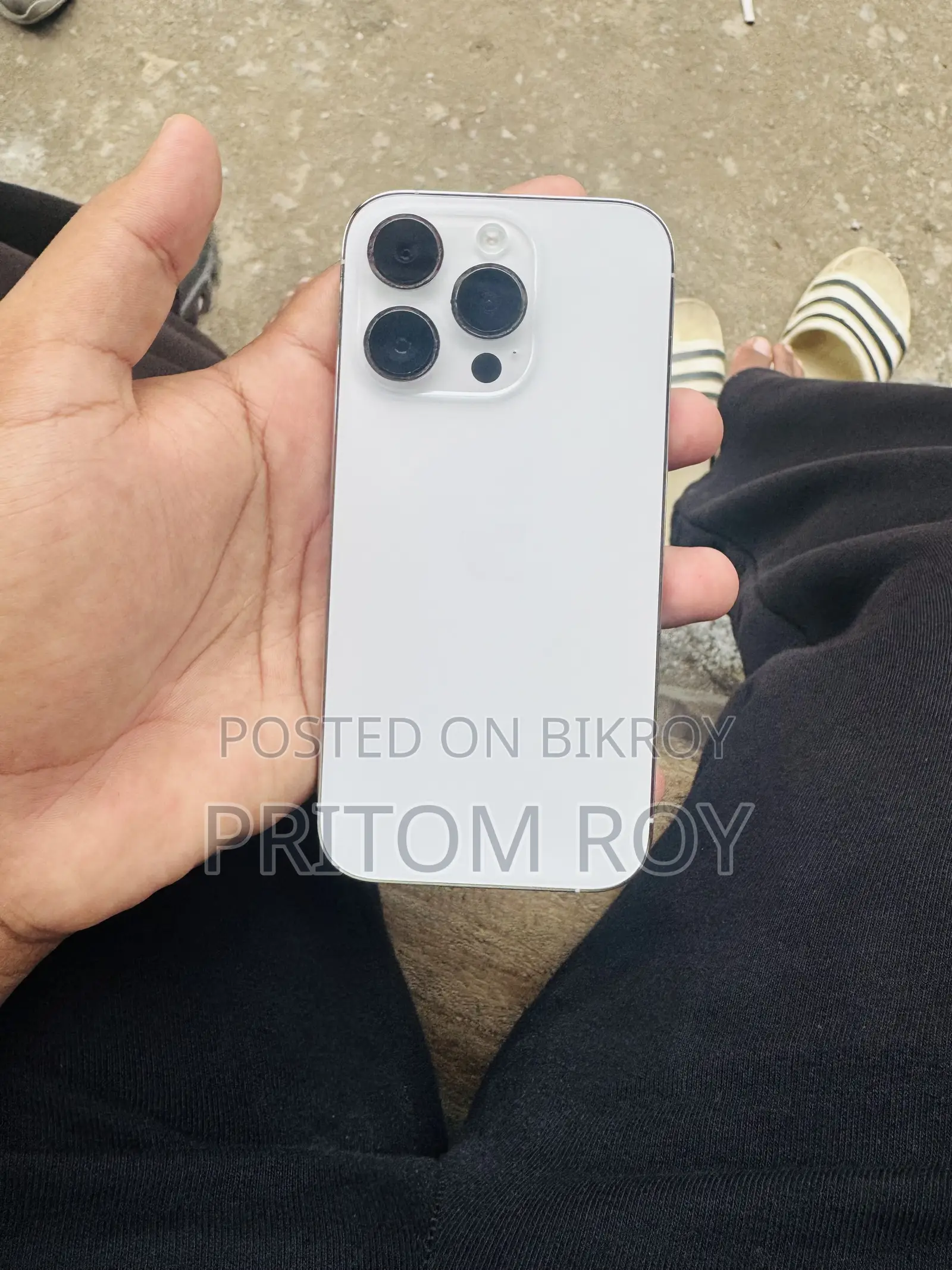 অ্যাপল আইফোন ১৪ প্রো ১২৮ জিবি হোয়াইট