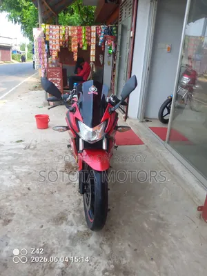 Lifan 2020 Red