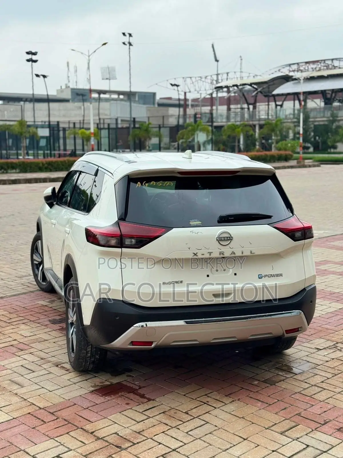 Nissan X-Trail 2.0 Hybrid AWD 2022 Pearl