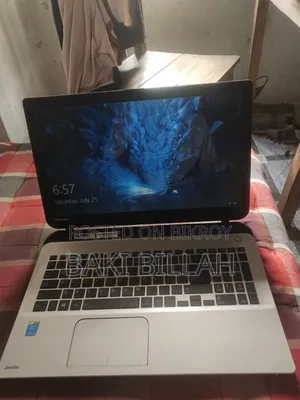 Laptop Toshiba Satellite C55 6GB Intel Core i3 SSD 500GB