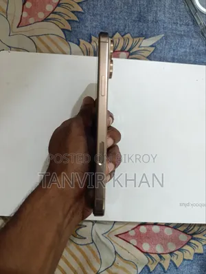 New Apple iPhone 16 Pro Max 256 GB Gold
