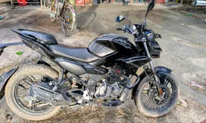 Hero Xtreme 125R 2025 Black