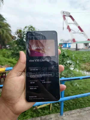 Vivo V30 Lite 4G 128 GB Green