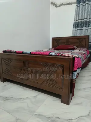 4 Feet by 7 Feet Bed With Mattress