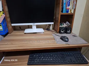 Desktop Computer Acer 8GB AMD Ryzen 3 HDD 256GB