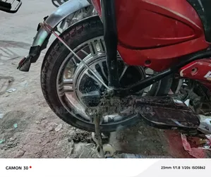 Polaris 2023 Red