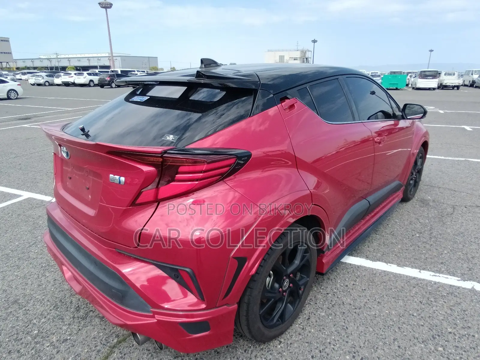 Toyota C-HR Limited 2022 Red