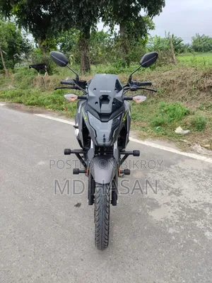 হোন্ডা এক্স-ব্লেড ১৬০ ২০২৫ গ্রে