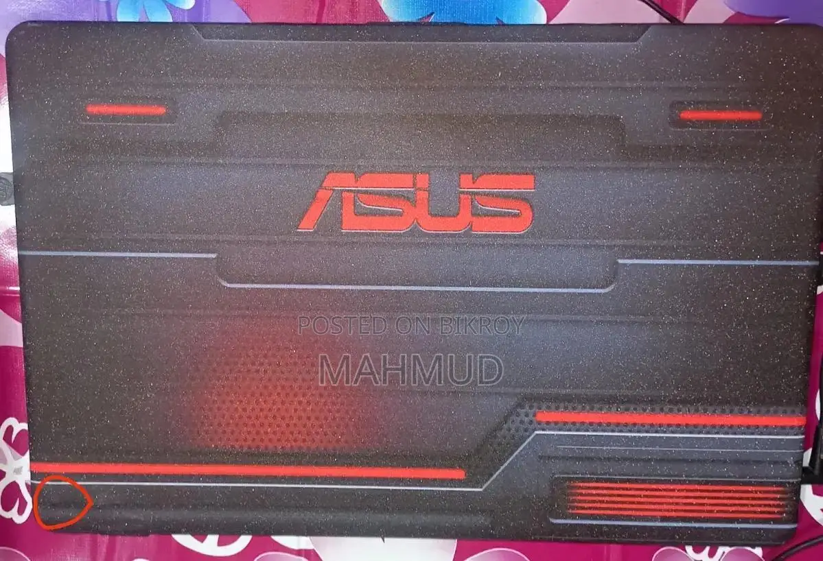 Laptop Asus Vivobook 15 8GB Intel Core i7 HDD+SSD 1T
