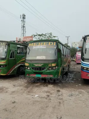 Hino Dutro 2014 Green