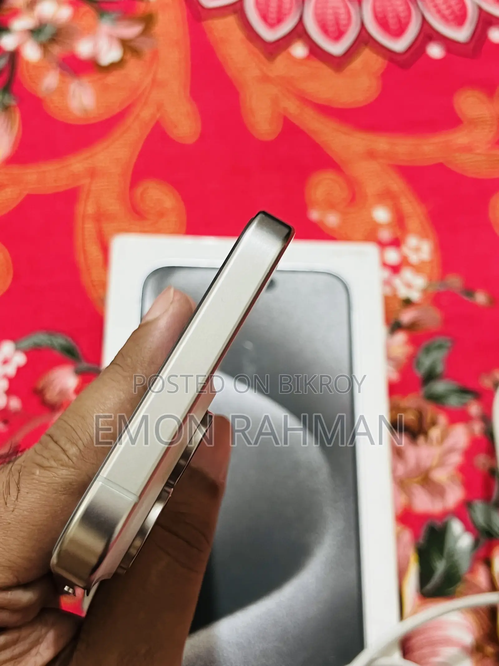 New Apple iPhone 15 Pro Max 256 GB White