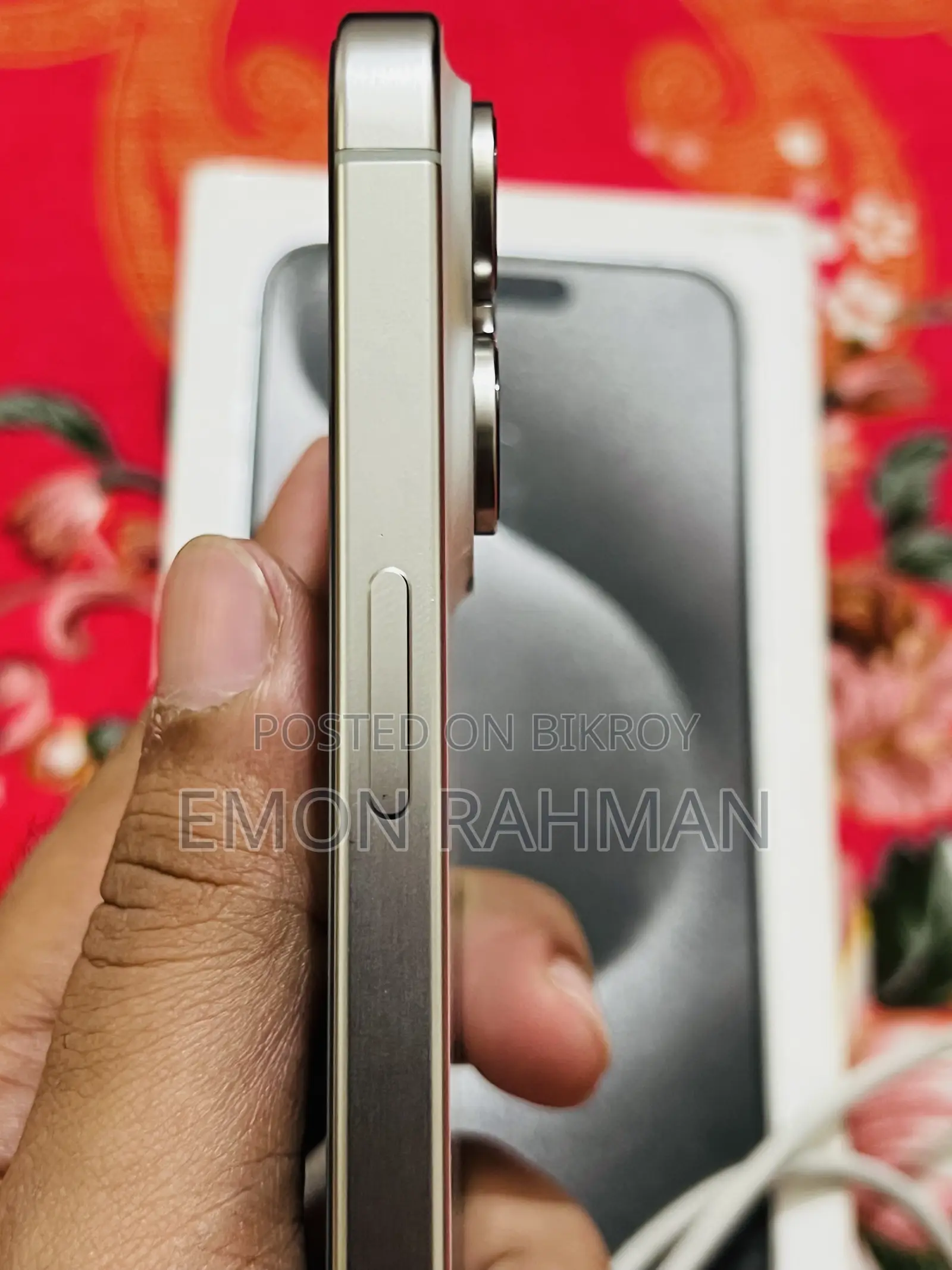 New Apple iPhone 15 Pro Max 256 GB White