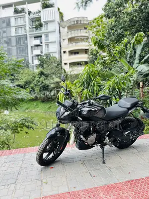 Hero Xtreme 125R 2025 Black