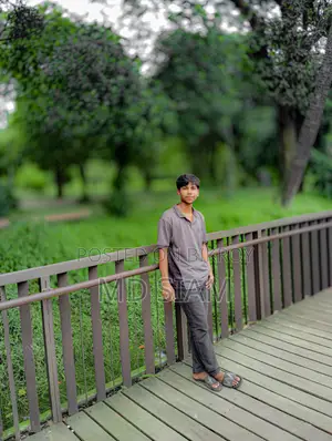 ভিআইপি গার্ড আবশ্যক।