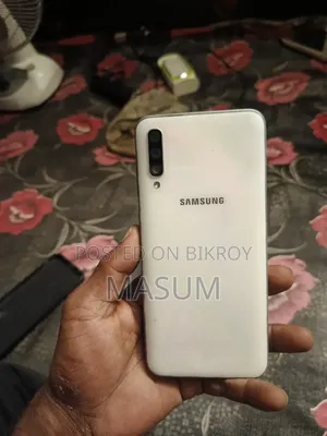 Samsung Galaxy A50 128 GB White