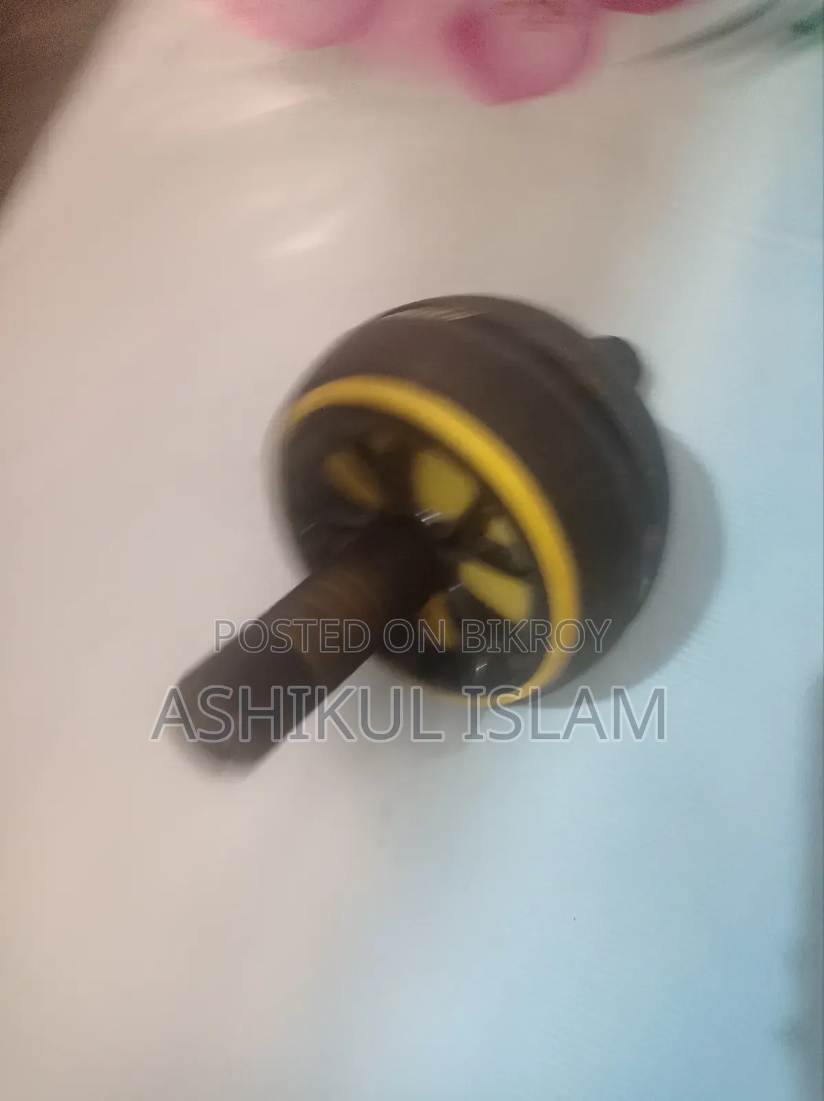 Ab Roller, Bars