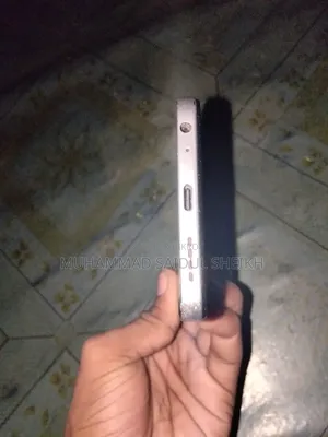 ইনফিনিক্স হট ৬০আই ২৫৬ জিবি সিলভার