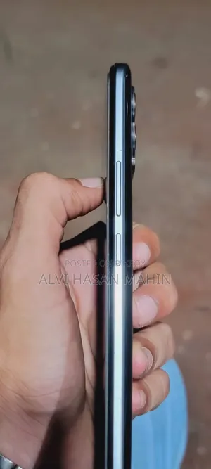 রিয়েলমি ৮ ৫জি ১২৮ জিবি ব্ল্যাক