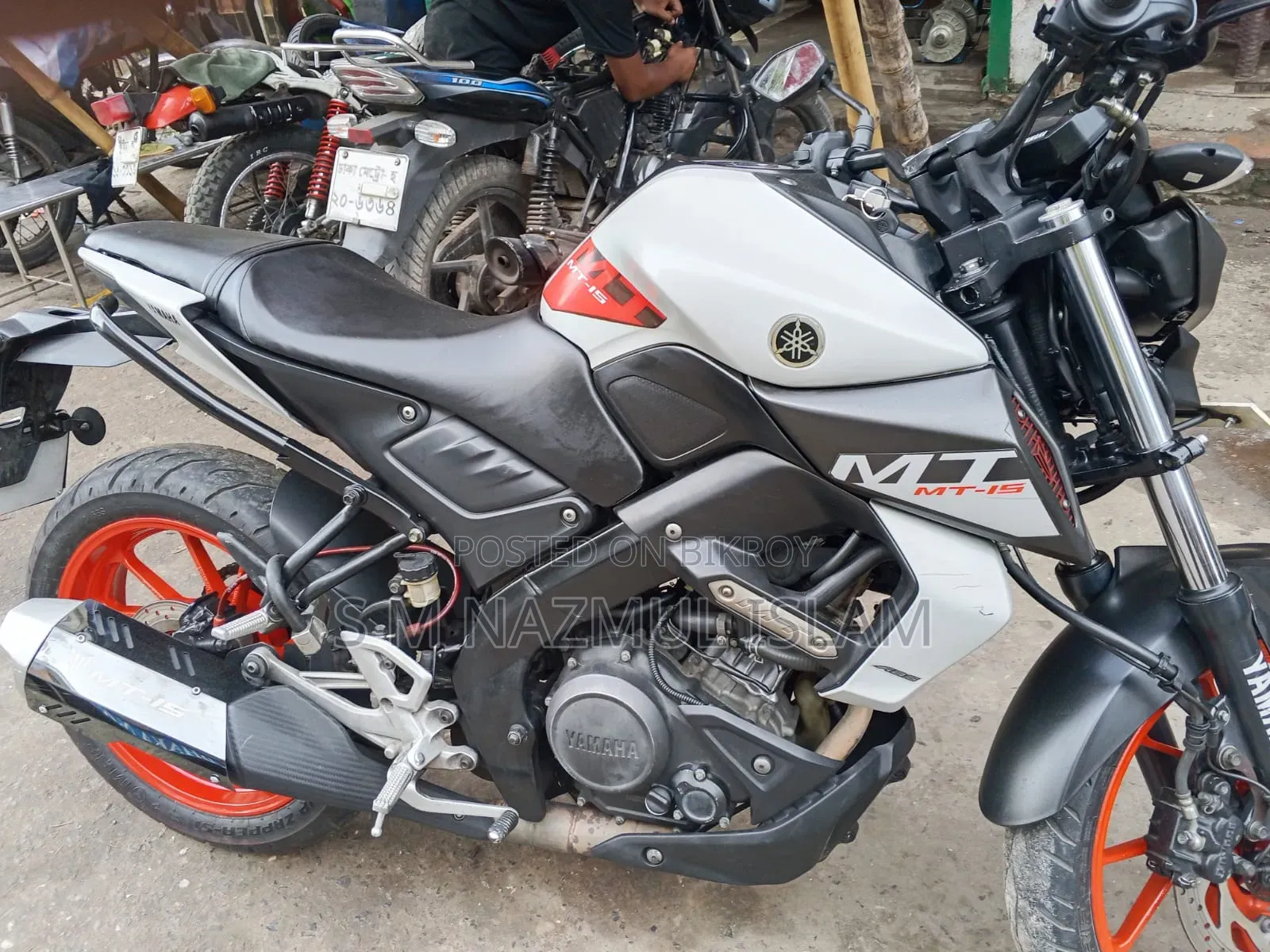 Yamaha MT-15 2022 Silver