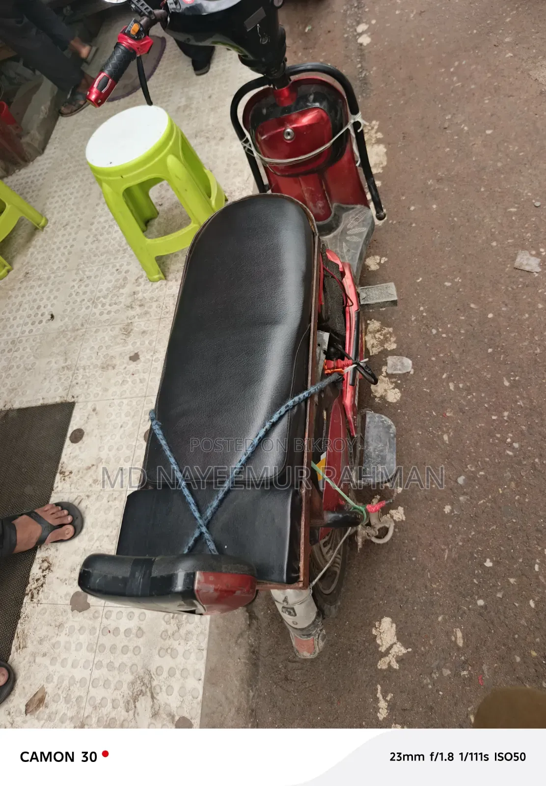 Polaris 2023 Red