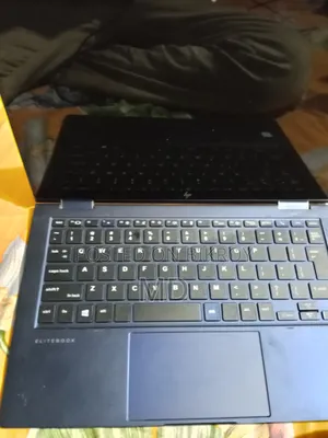 New Laptop HP Elite Dragonfly x360 8th Gen 8GB Intel Core i5 SSD 256GB