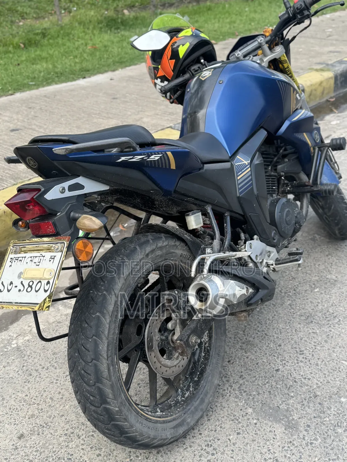 Yamaha FZS V2 2021 Blue