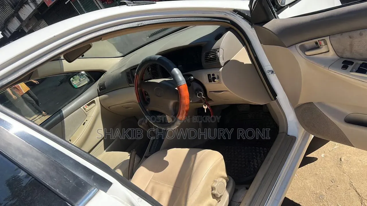 Toyota Corolla 2005 White