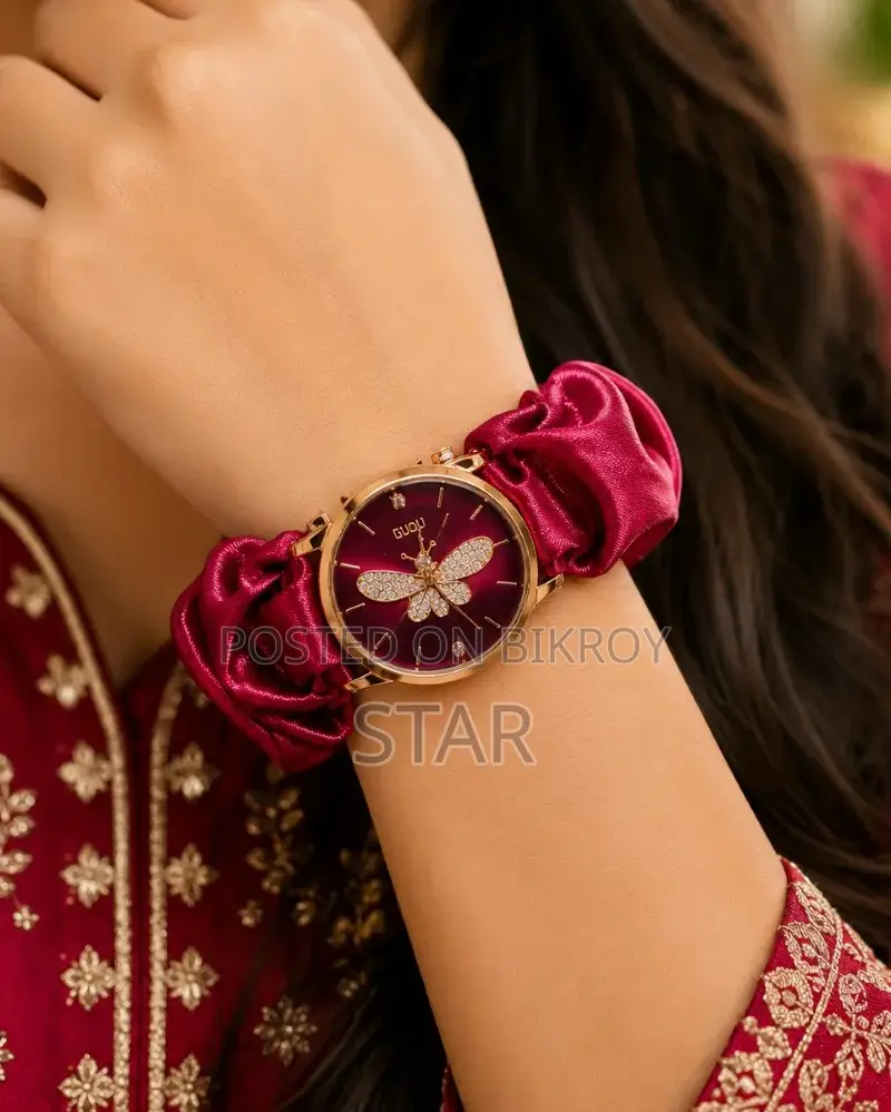 Chic, Soft & Stylish: Premium Scrunchie Quartz Watch for Women