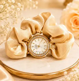 Chic, Soft & Stylish: Premium Scrunchie Quartz Watch for Women