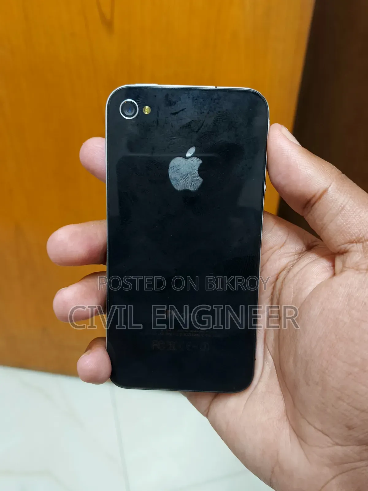 Apple iPhone 4 16 GB Black