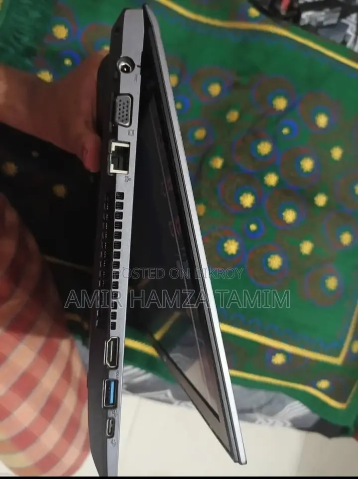 ল্যাপটপ ৮জিবি ইন্টেল কোর আই৭ ১টিবি এইচডিডি