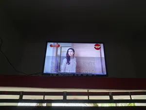 Samsung 32" Double Glass Non Smart LED TV