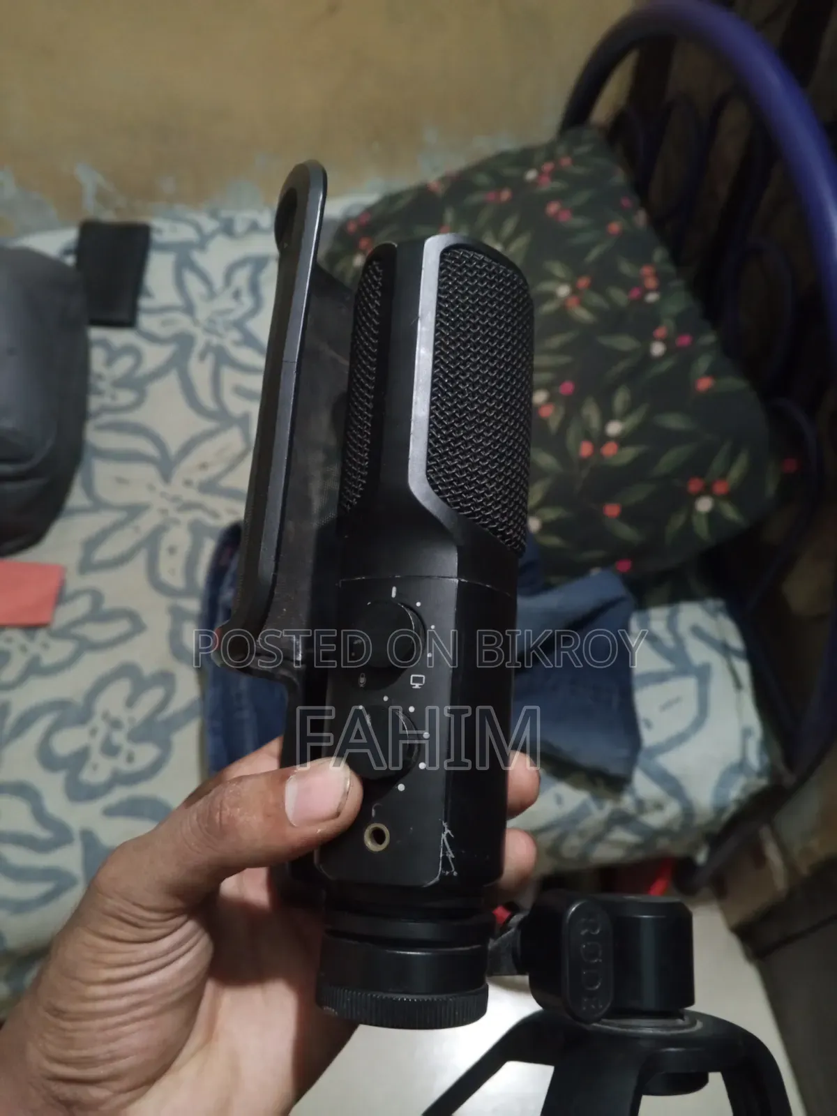 রোড মাইক্রোফোনস এনটি-ইউএসবি ইউএসবি কন্ডেন্সার মাইক্রোফোন।