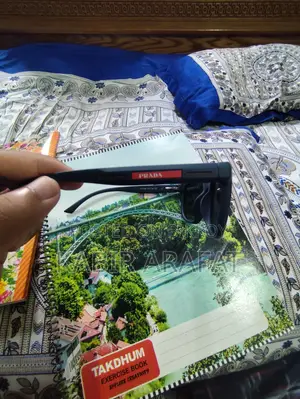 সানগ্লাস বিক্রয় হবে