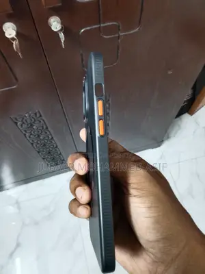 ফোন কভার