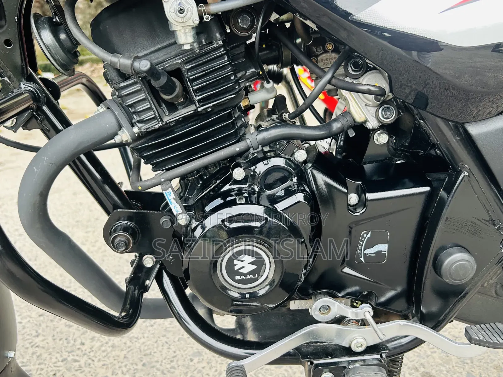 New Bajaj Discover 125 2026 Black