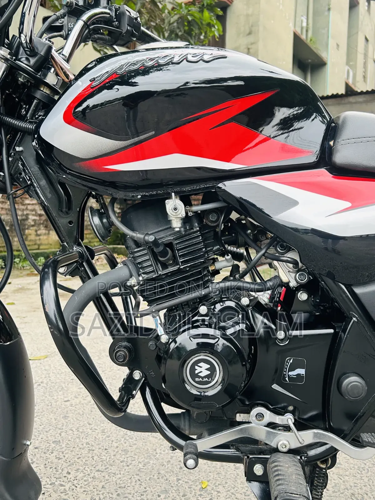 New Bajaj Discover 125 2026 Black