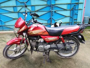 Hero HF Deluxe 2016 Red